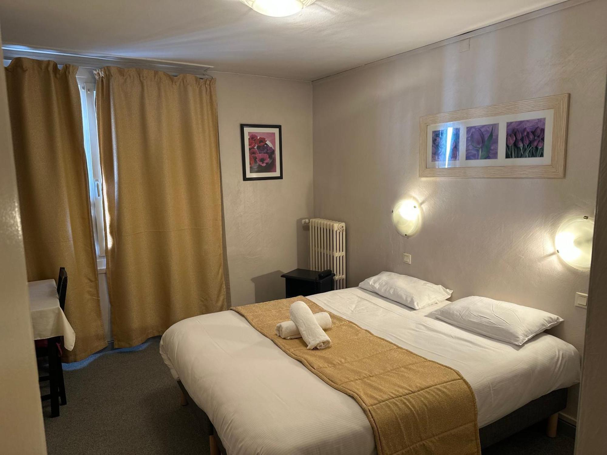 Alexandra Hotel